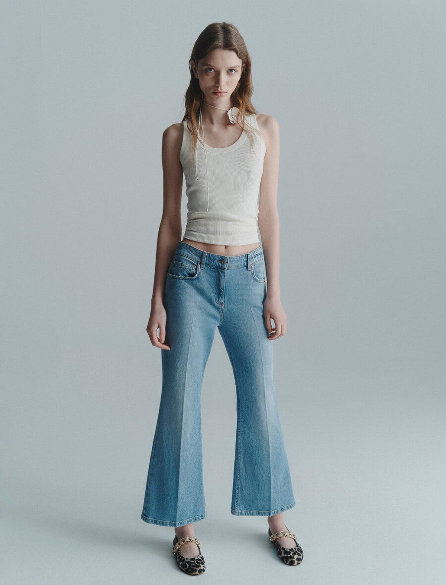 jean évasé court - bleu clair