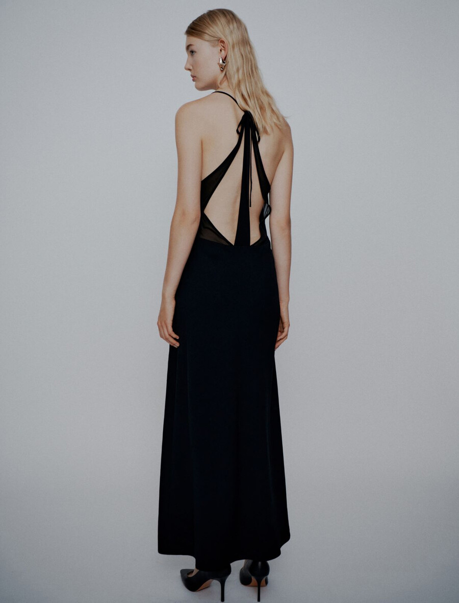 robe longue en satin noir