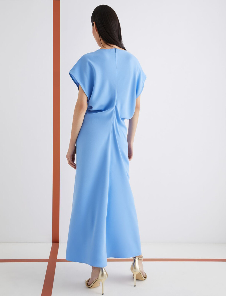 robe longue en crêpe satinée - bleu clair