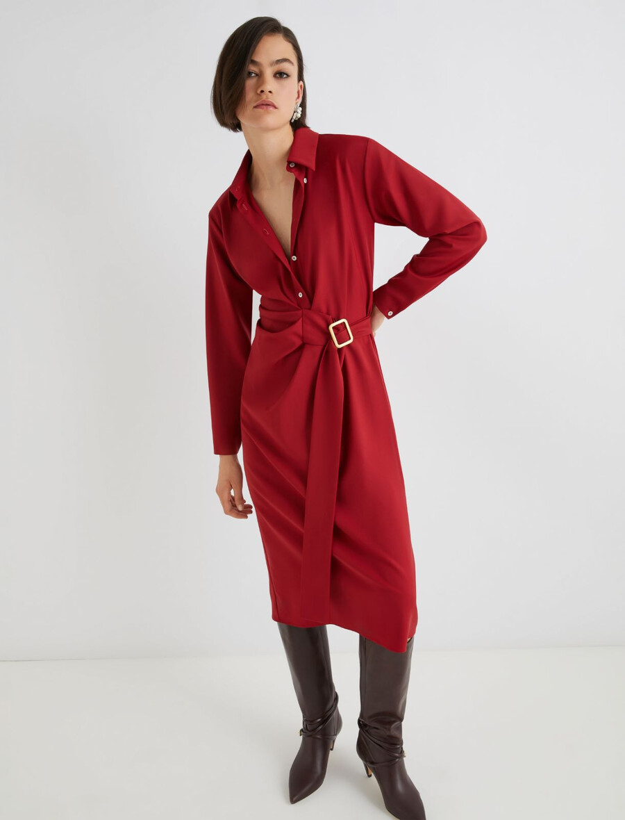 robe-chemise rouge avec boucle latérale