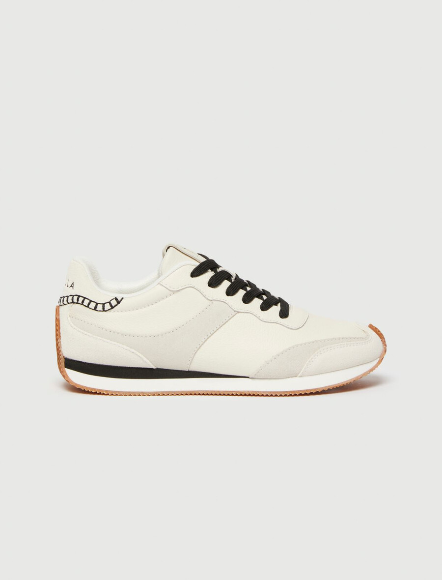 chaussures de course - blanches