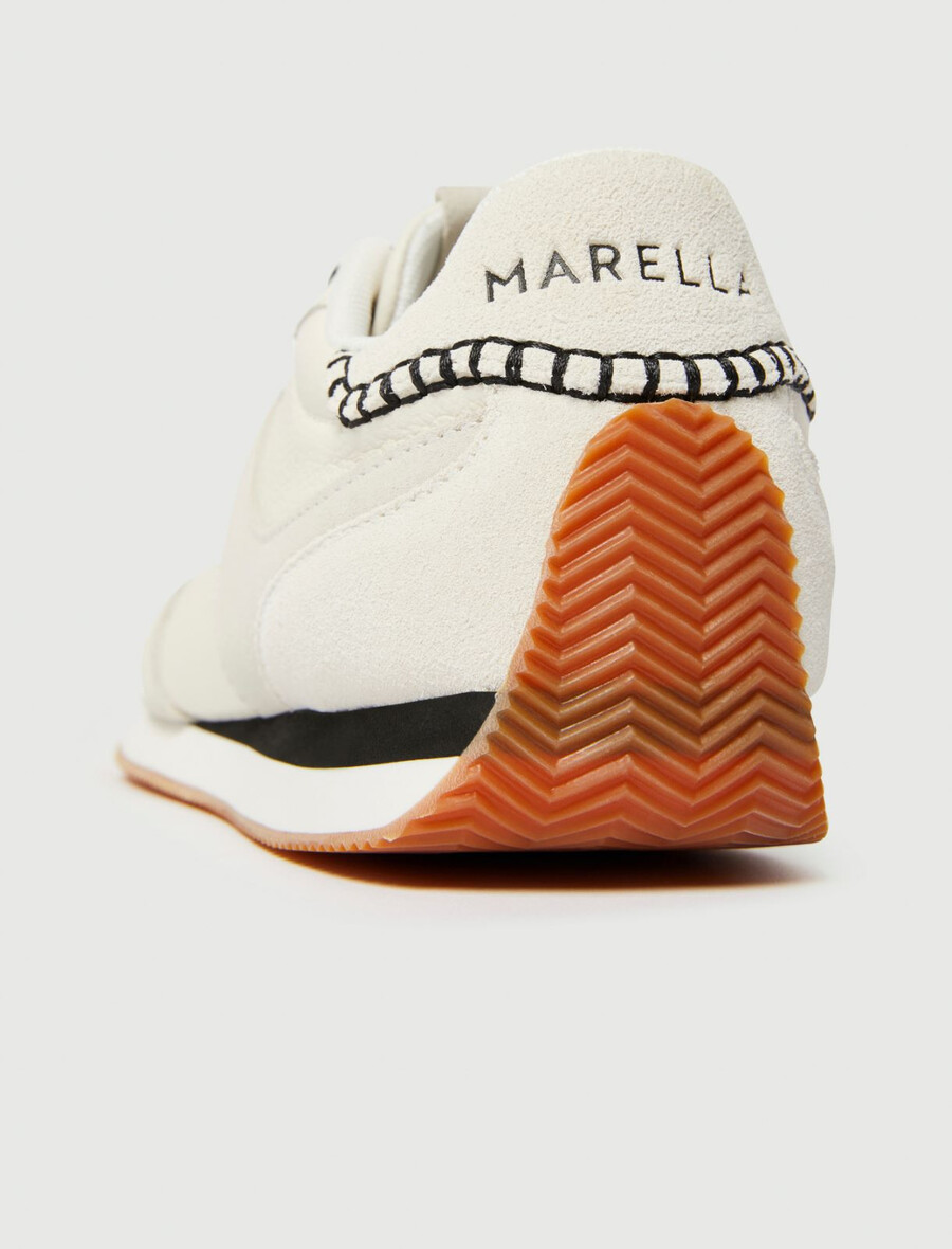 chaussures de course - blanches