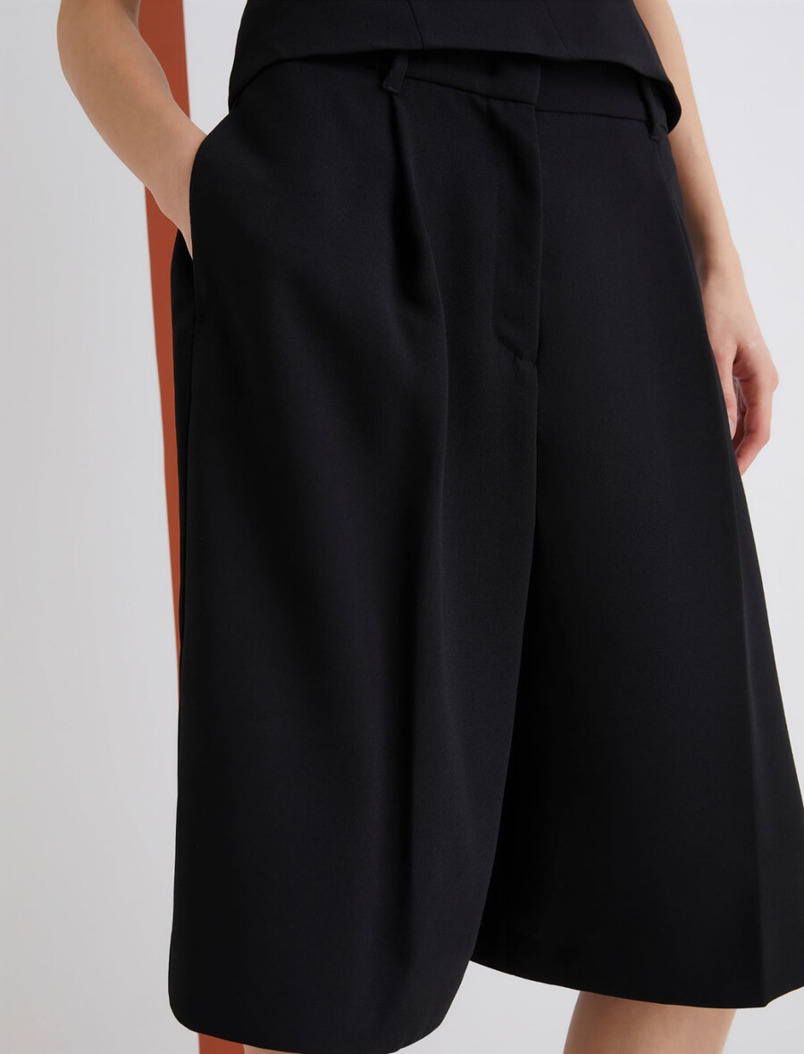 bermuda en satin à pinces - noir