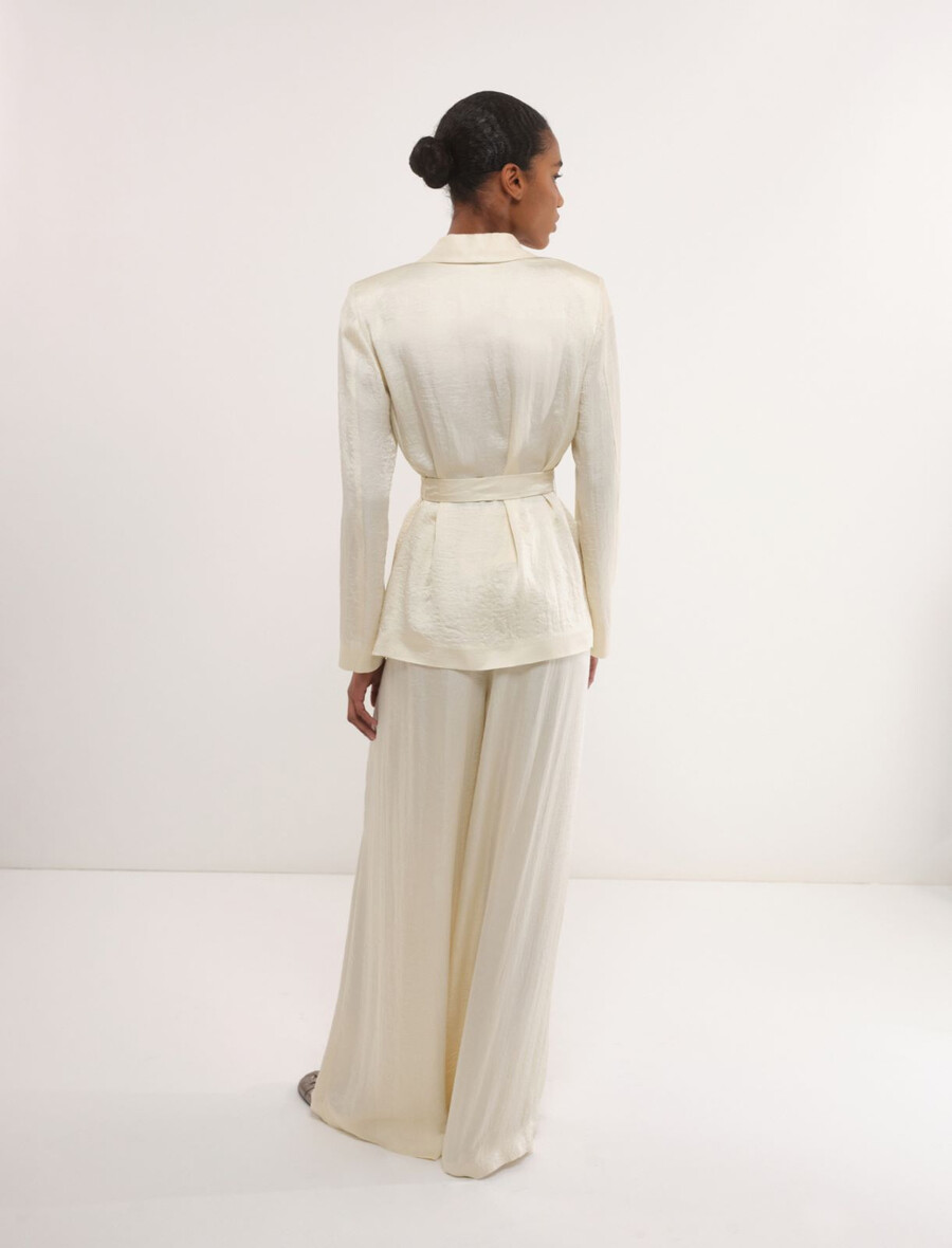 blazer en tissu froissé déstructuré - vanille